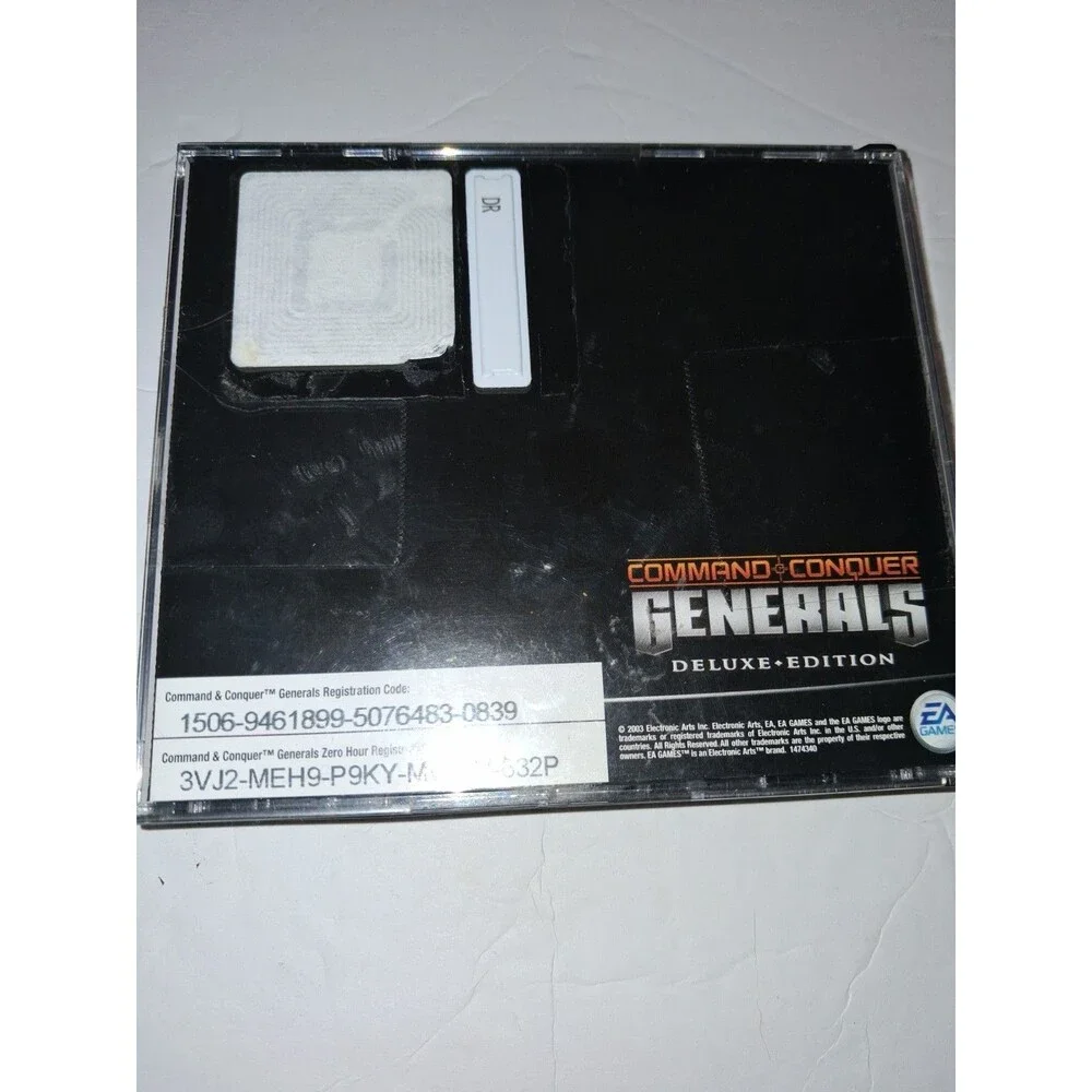 Command & Conquer Generals Deluxe Edition PC Game 2003 4 Disc Set Zero Hour EA